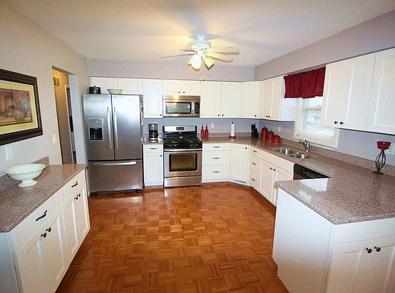 4th image of 321 Eastgate Ct