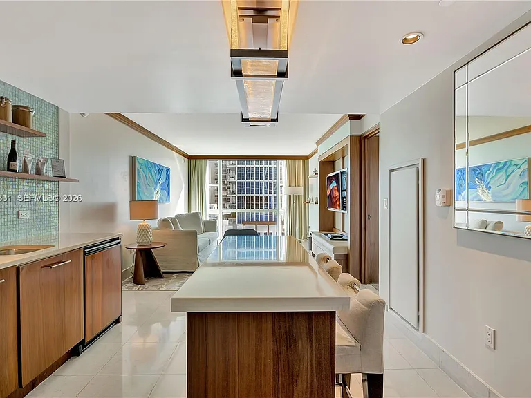 6801 Collins Ave #806 — Photo 12