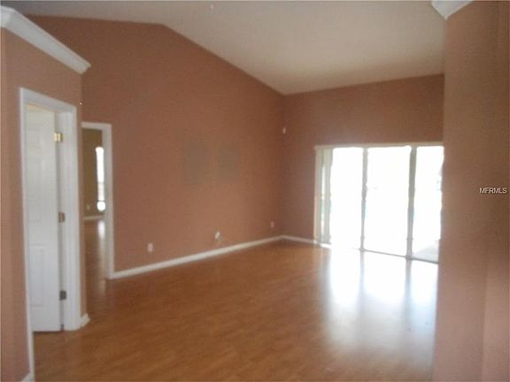 3rd image of 7926 Darlington Cir