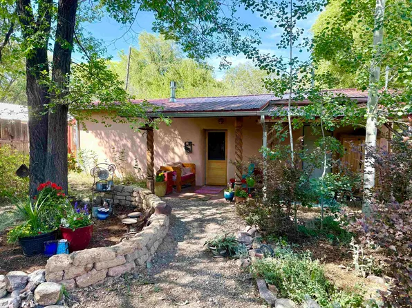 400 Maria Lane, Taos, NM 87571