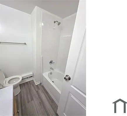 1330 Zephyr St #20 — Photo 6