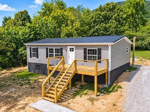 902 W Prospect St, La Follette, TN 37766