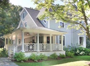 17 Chestnut St, Winchester, MA 01890