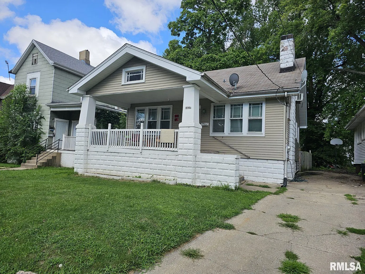 1627 N New York Ave photo 1