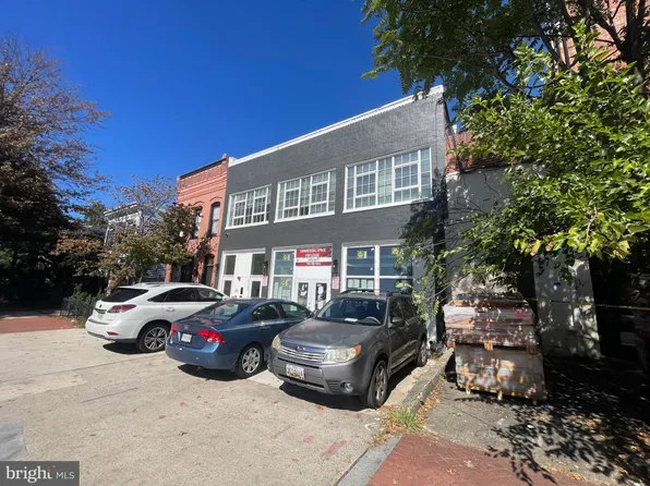 712 E St SE, Washington, DC 20003