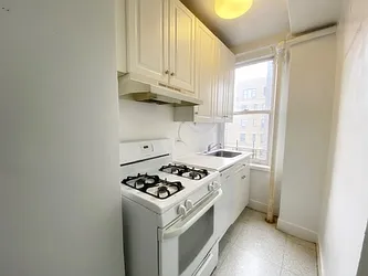 Rented by Rachel Realty