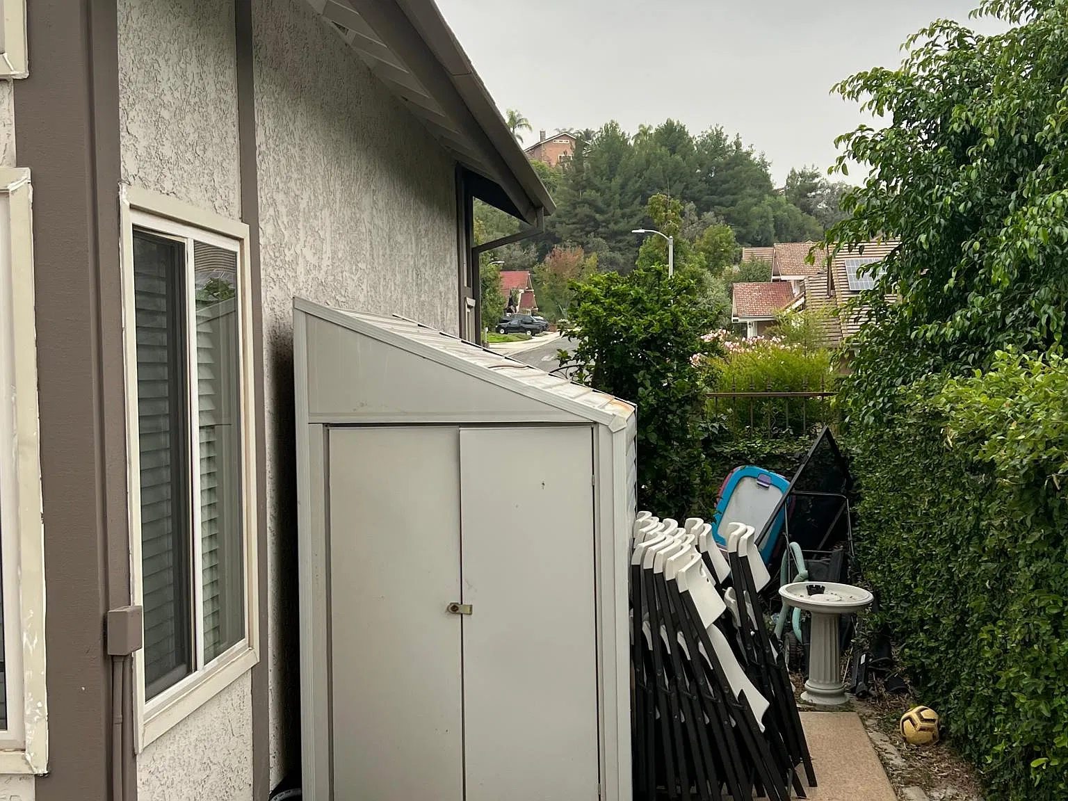 4 bed, 2142 sqft, $4,800 — Photo 4