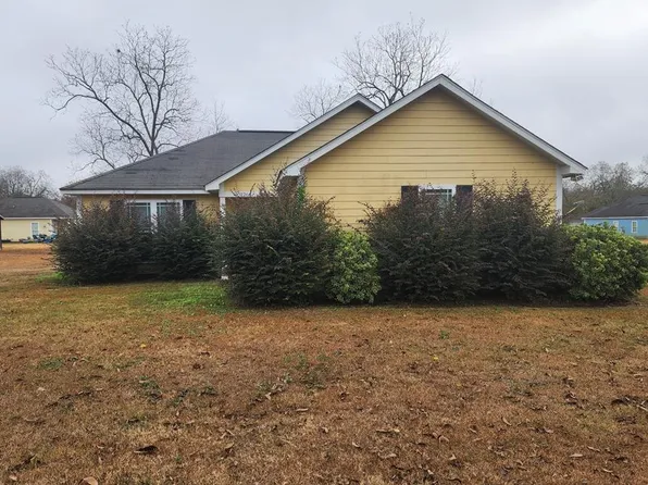 1264 Ball Park Ave NE, Dawson, GA 39842