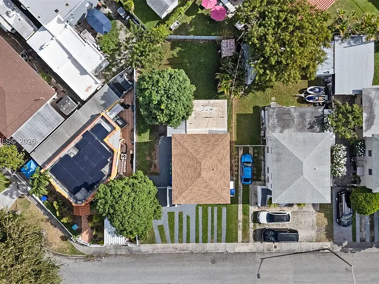 255 Beacom Blvd #DOWNSTAIRS — Photo 22