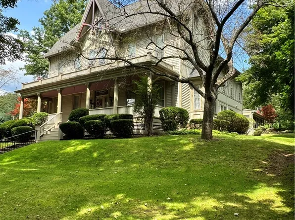 916 W Main St, Smethport, PA 16749