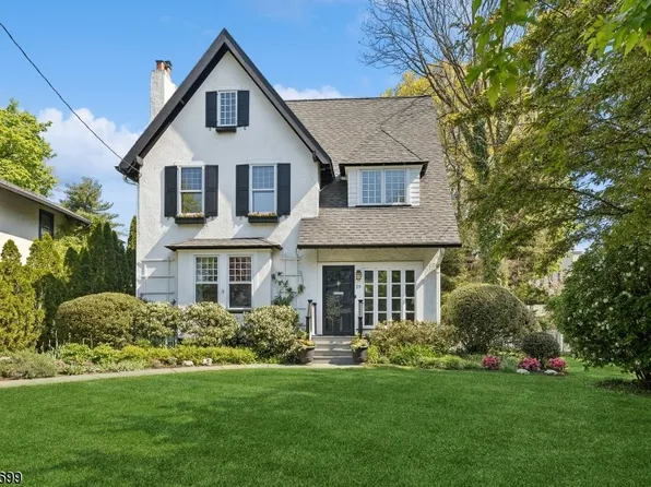 29 Fairfield St, Montclair Twp., NJ 07042