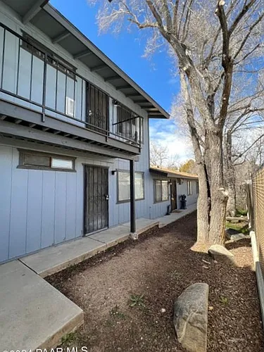 214 Madison Ave Photo 1