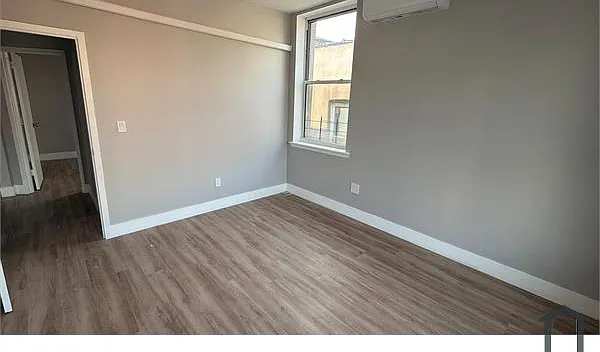 1171 Grant Ave #3E — Photo 2