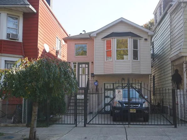 197 N 5th St #1, Newark, NJ 07107