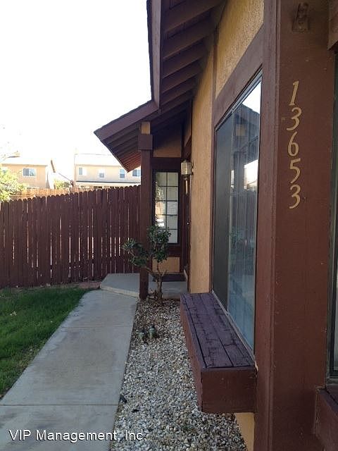 1st image of 13653 Gemini St