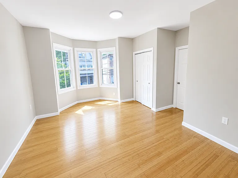 110 Chadwick Ave #2 — Photo 5