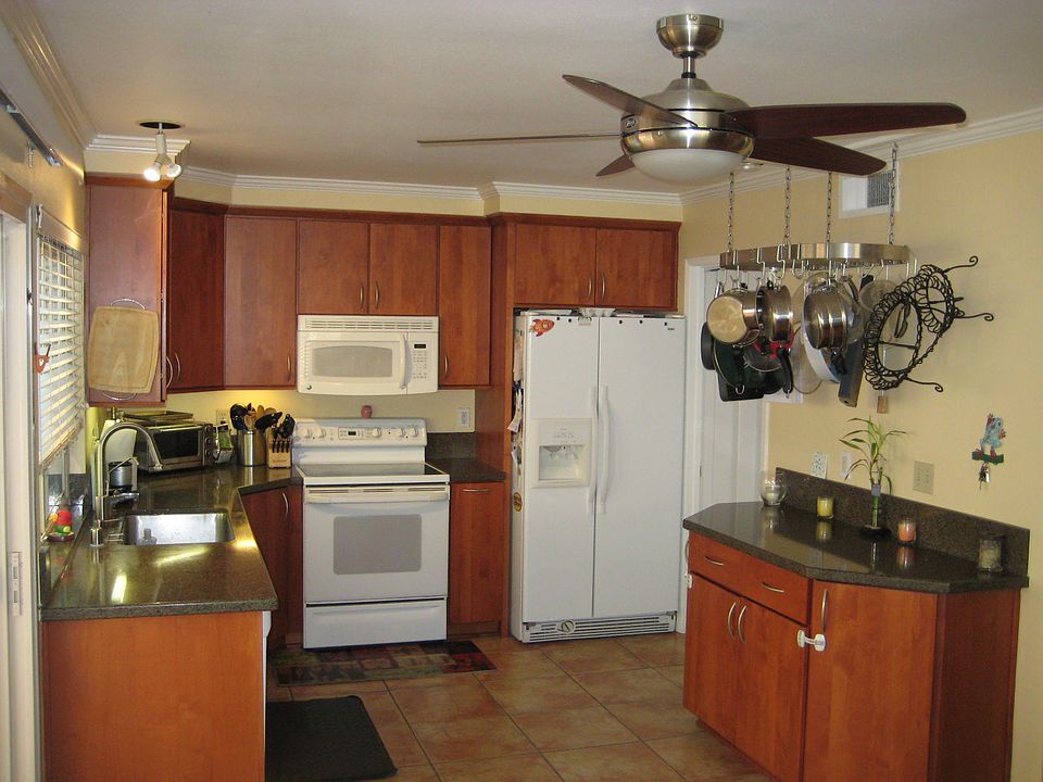 1st image of 10751 Esmeraldas Dr