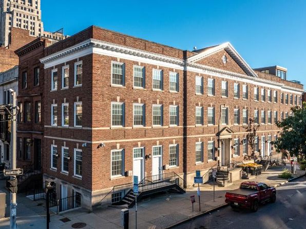 152 Washington Ave #202