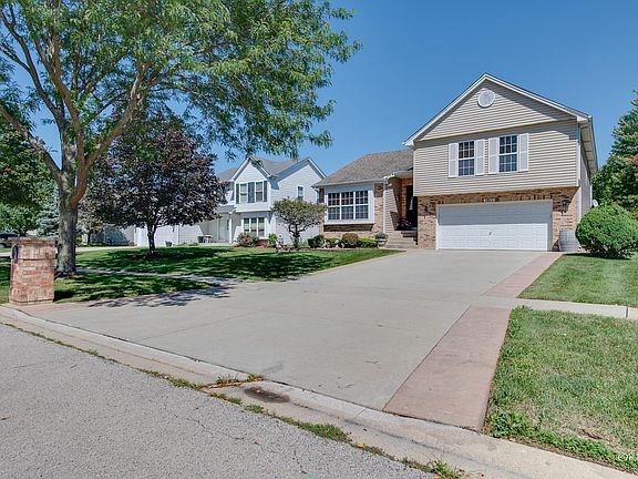 4th image of 1011 Trillium Ln