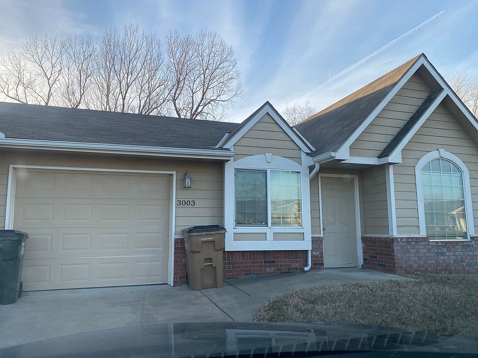 1st image of 3001 Sumac St #3003