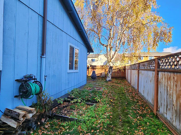 11931 Copper Mountain Dr — Photo 23
