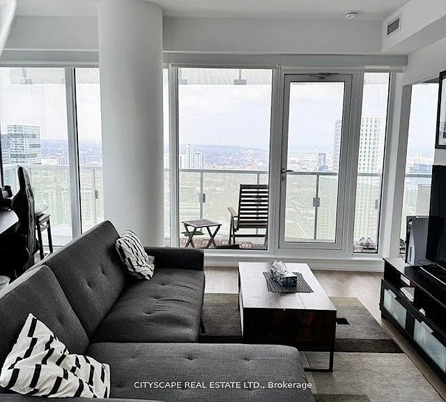 197 Yonge St #4402 — Photo 12