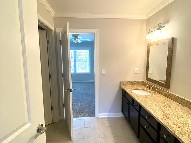 1470 Camden Cove Dr — Photo 32
