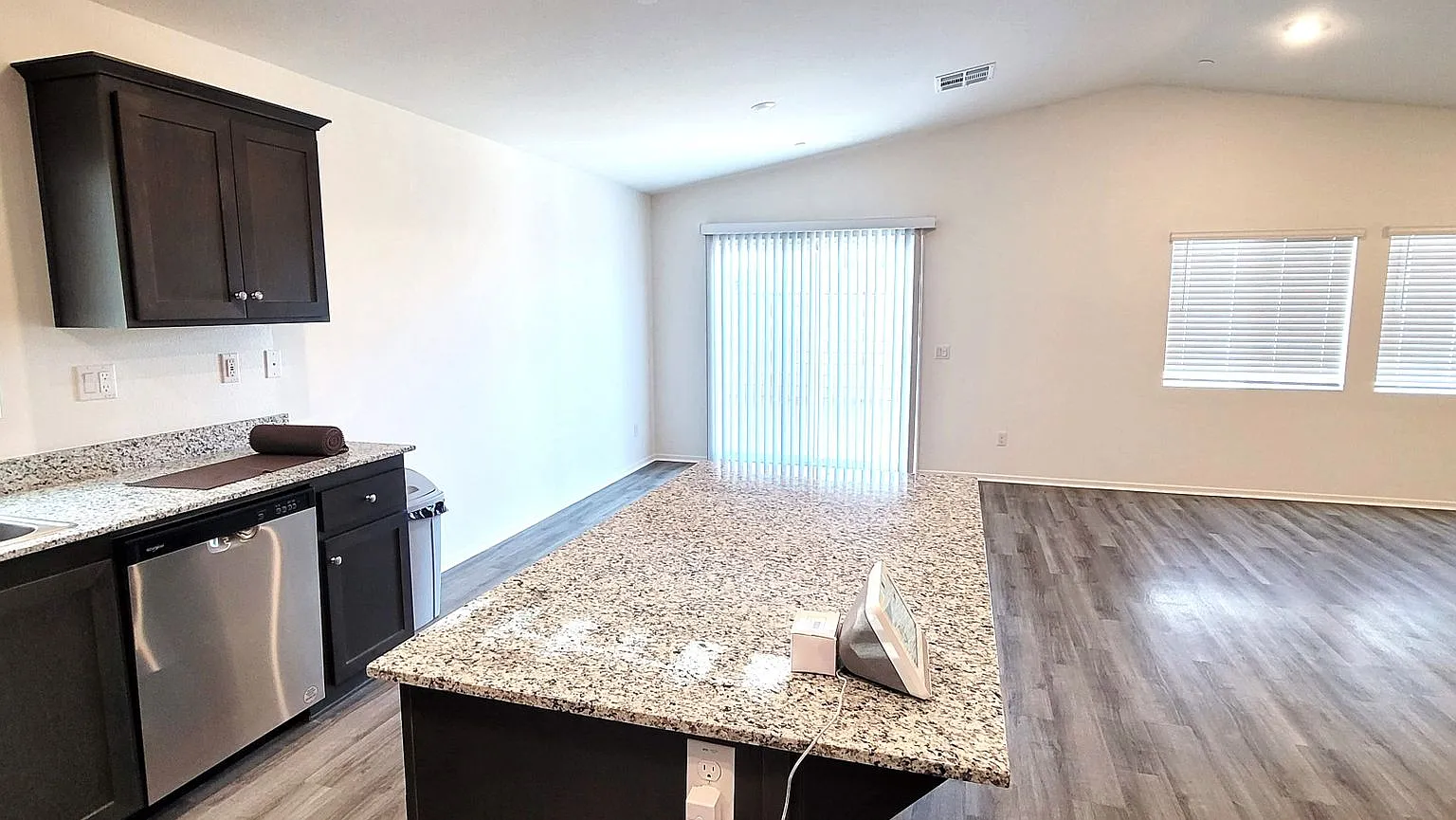 Immaculate Single-Story 4BR/3BA Smart Home with Solar — Photo 4