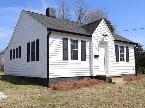 200 Burch Ave, Roxboro, NC 27573