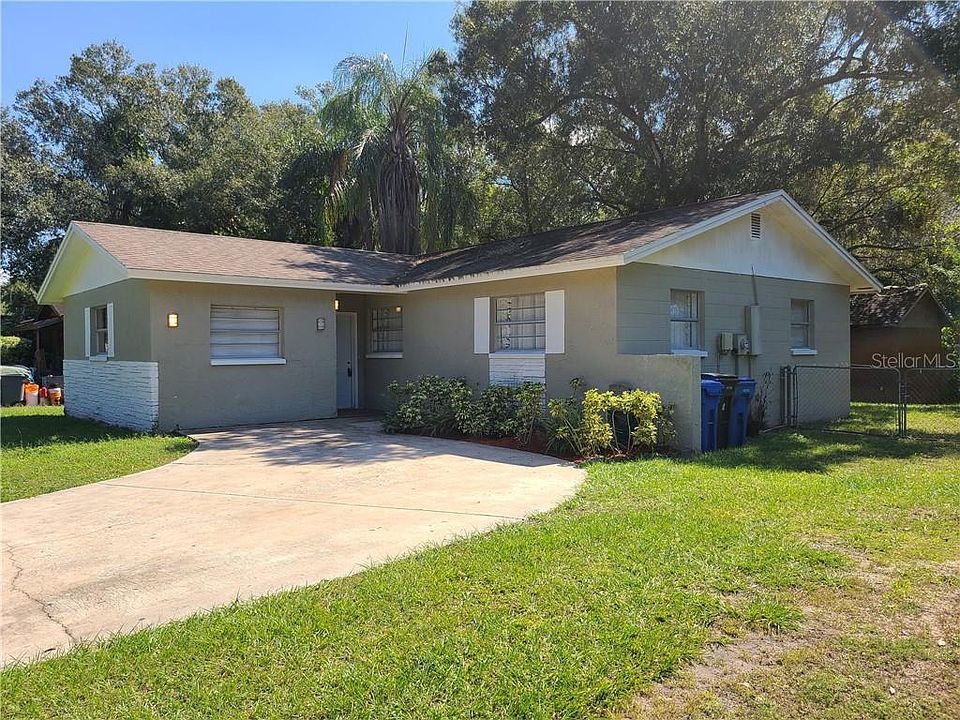 1st image of 4413 Dolphin Dr