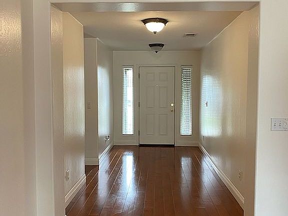 Foyer Entry