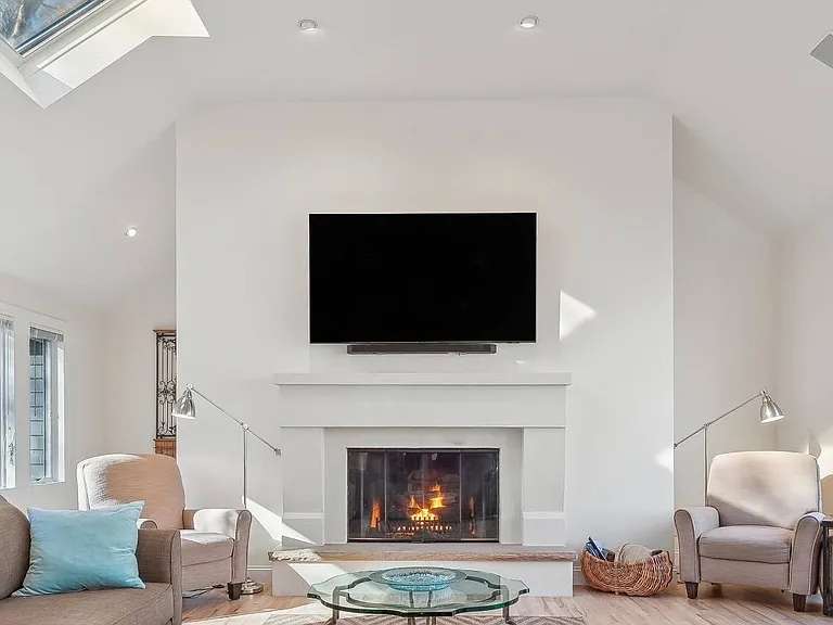 15 Eastwood Ct — Photo 8
