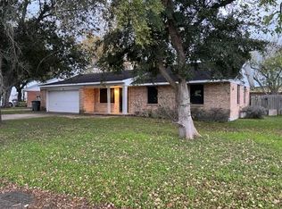 4606 Aster Ln, Victoria, TX 77904