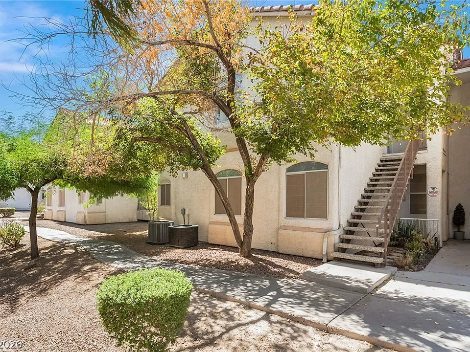1405 S Nellis Blvd #1106