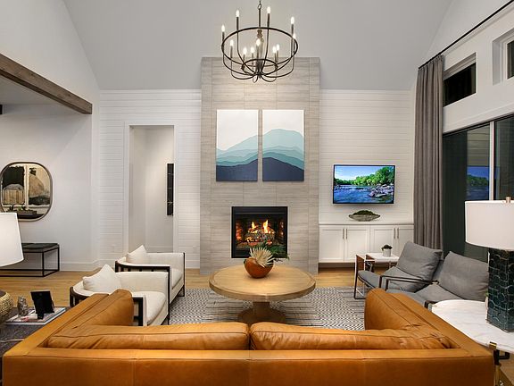 The Eastland II Family Room