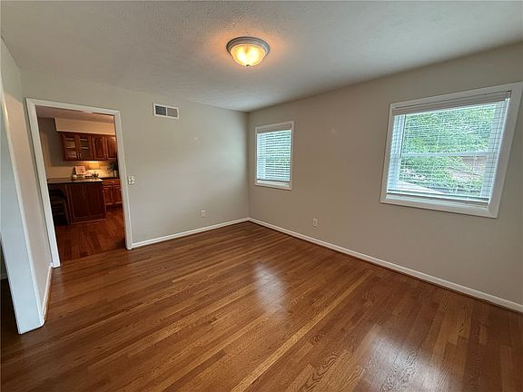 4th image of 426 Sehoy Cir