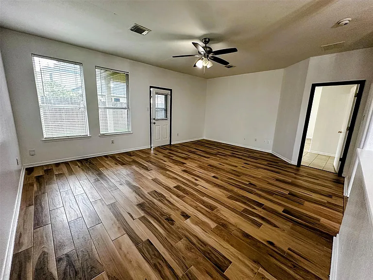 7722 Prairie Fire Ln — Photo 23