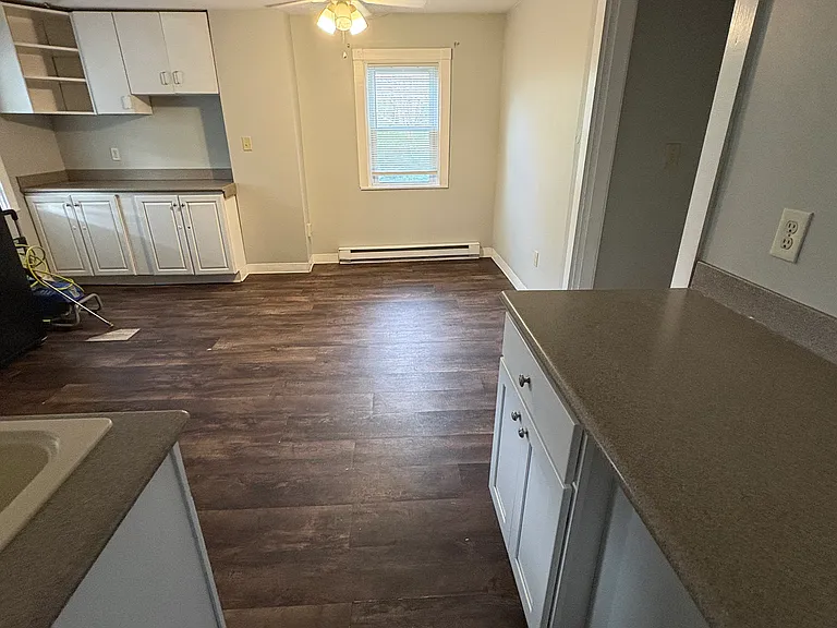 633 Main St #C7 — Photo 4