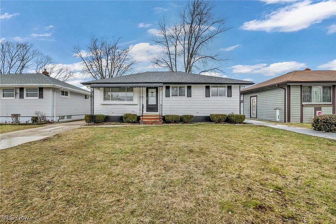 LIBER×GeekField_BuddyMat_MILKAHKI 15954 71st St NE, Otsego, MN 55330 | Zillow