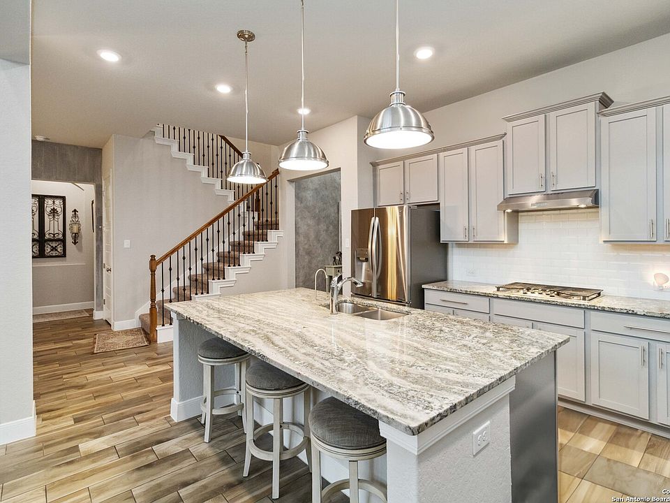 1st image of 110 TILTWOOD CT