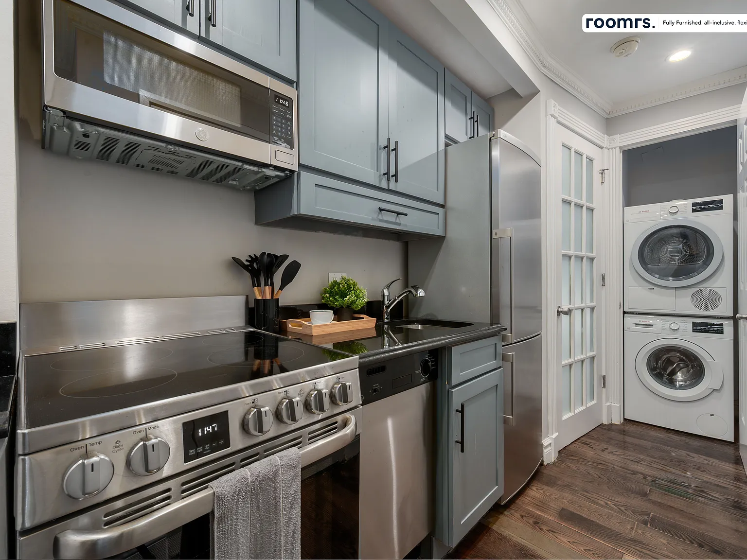 3 bed, 482 sqft, $2,262 — Photo 4