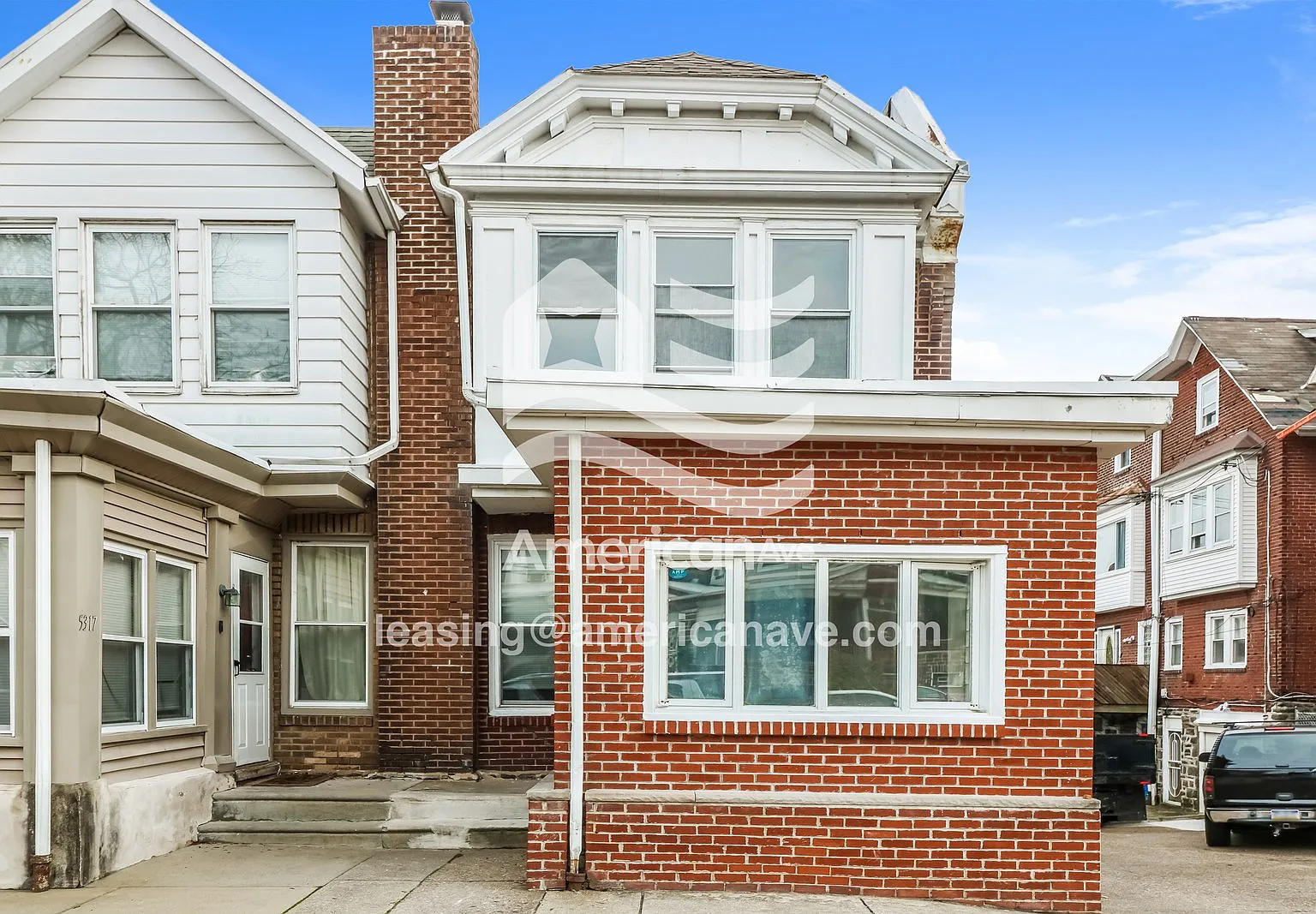 3 bed, 1.0 bath, 1504 sqft, $1,724 — Photo 1