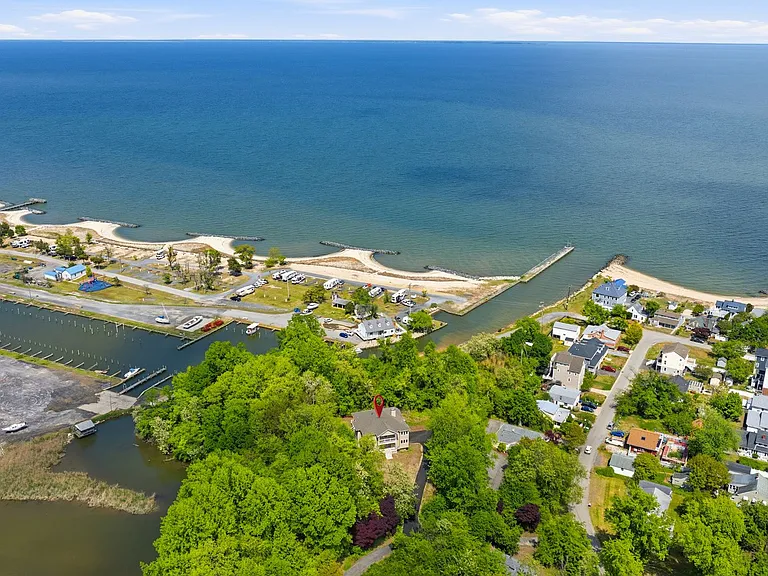 5116 Shore Dr — Photo 12