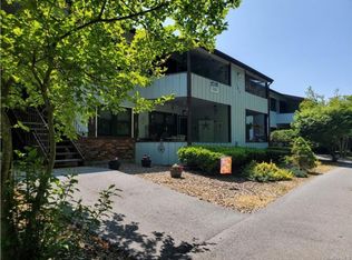 160 West Rd #D47, Pleasant Valley, NY 12569