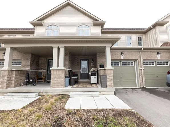 740 Linden Dr #11, Cambridge, ON N3H 0E3