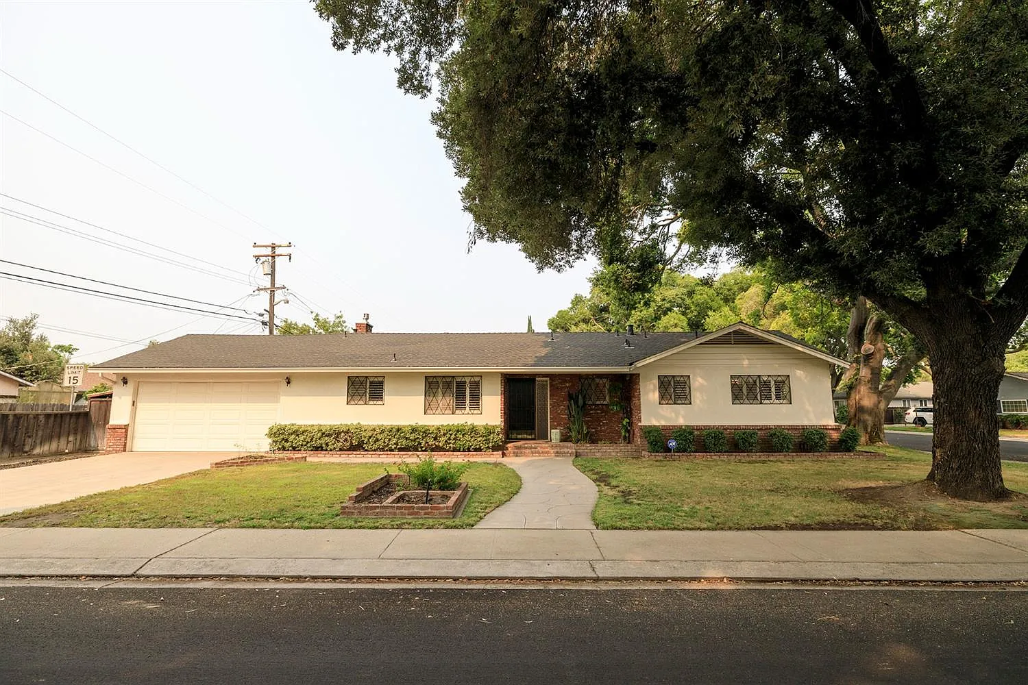 1209 Del Vale Ave photo 1