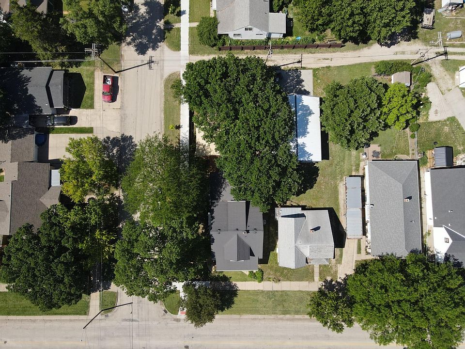 603 E Main St, Beloit, KS 67420 MLS 82404 Zillow