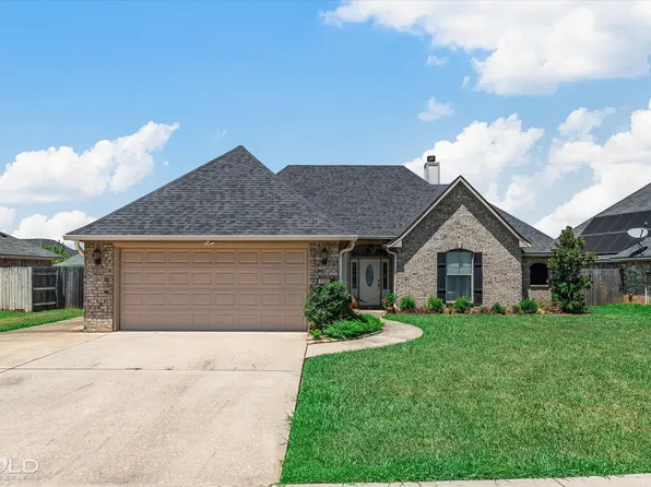 5395 Bluebell Dr, Bossier City, LA 71112