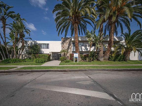 2nd image of 10725 Acama St APT 9