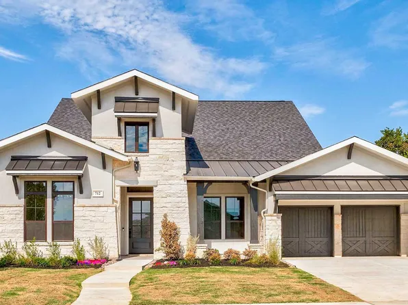 712 Bear Creek Dr, Hurst, TX 76054